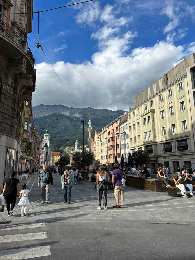 Das Goldene Dachl, Wahrzeichen von Innsbruck, in der Altstadt