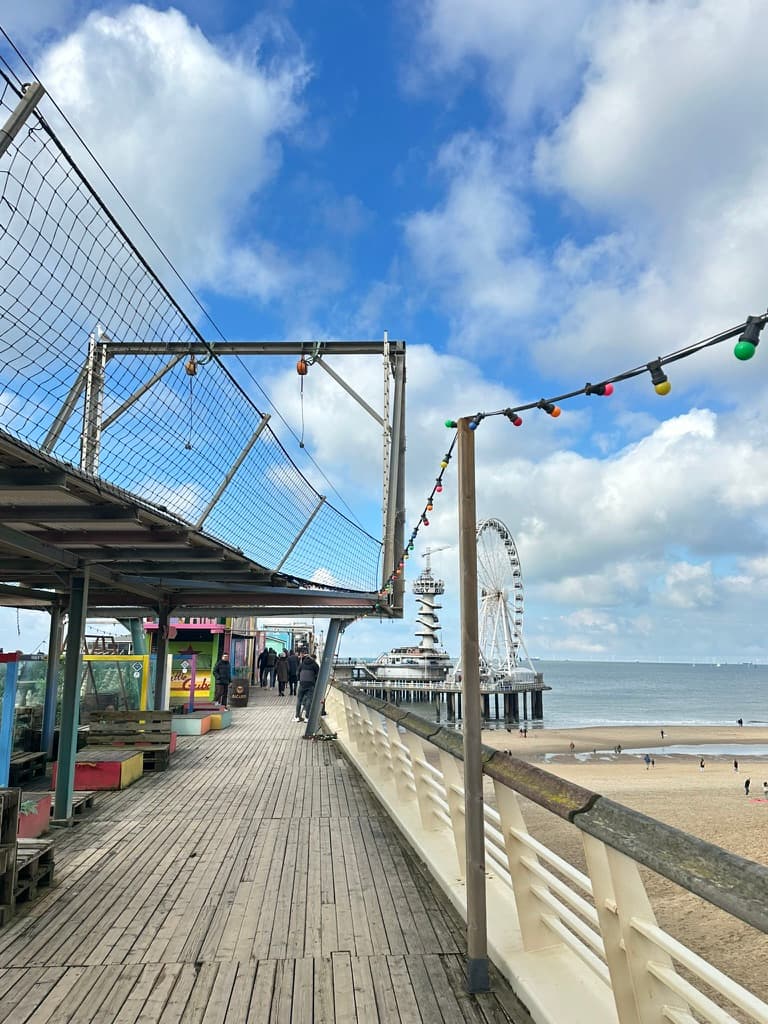 Den Haag: Regierungssitz mit Meerblick
