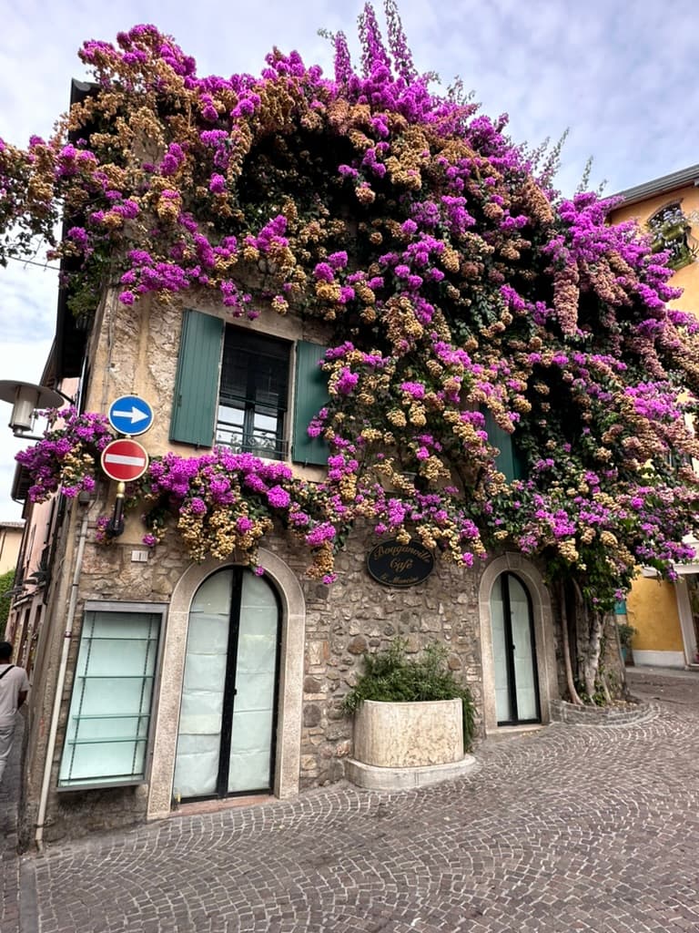 Sirmione, Sonne und eine durchwachsene Pizza am Gardasee