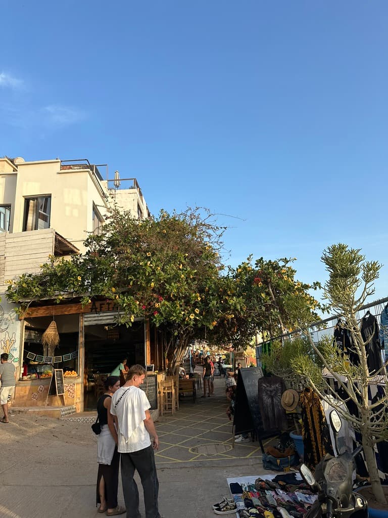 Das Küstendorf Taghazout mit Blick auf den Atlantik